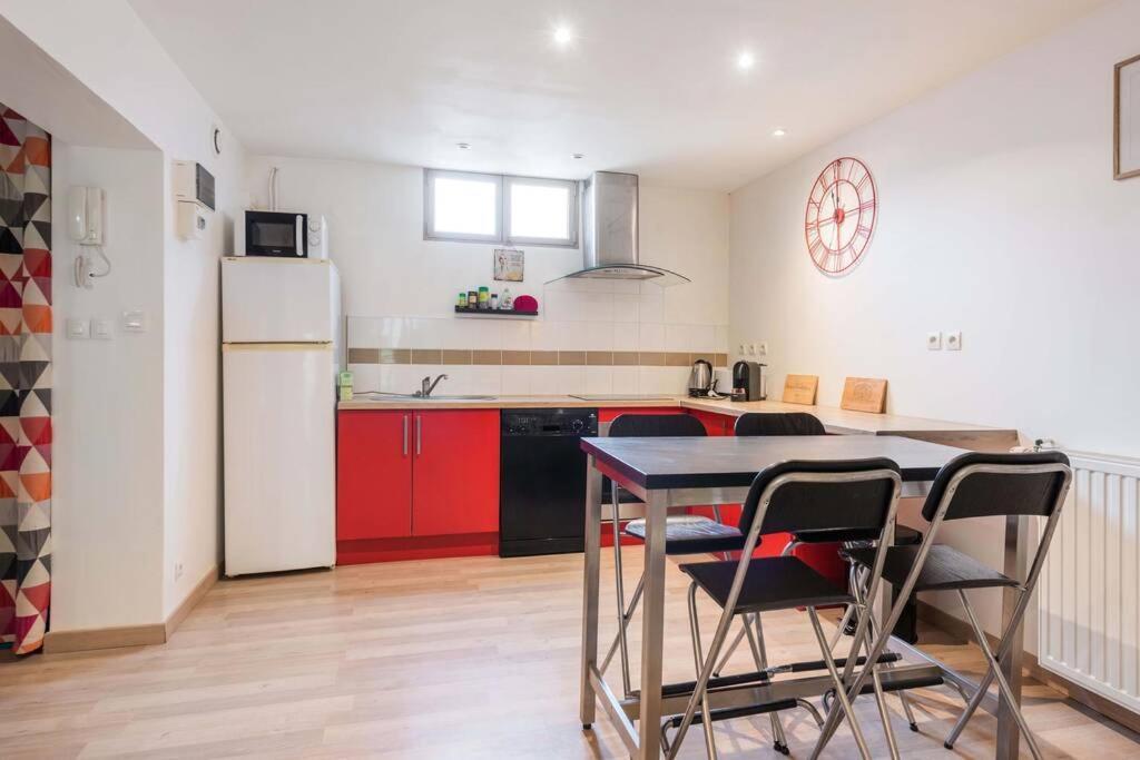 Studio Next To Bordeaux City Center With A Terrace Bègles Kültér fotó